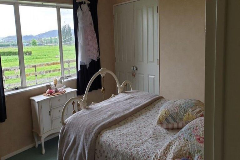 Photo of property in 99 Robson Road, Ngahinapouri, Hamilton, 3290