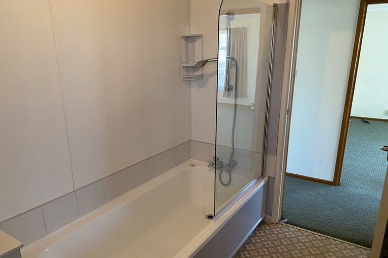 Photo of property in 1/1013 Duke Street, Mahora, Hastings, 4120