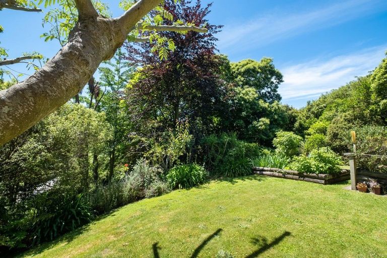 Photo of property in 31 Busby Hill, Havelock North, 4130