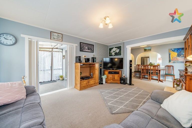 Photo of property in 42 Coast Road, Wainuiomata, Lower Hutt, 5014