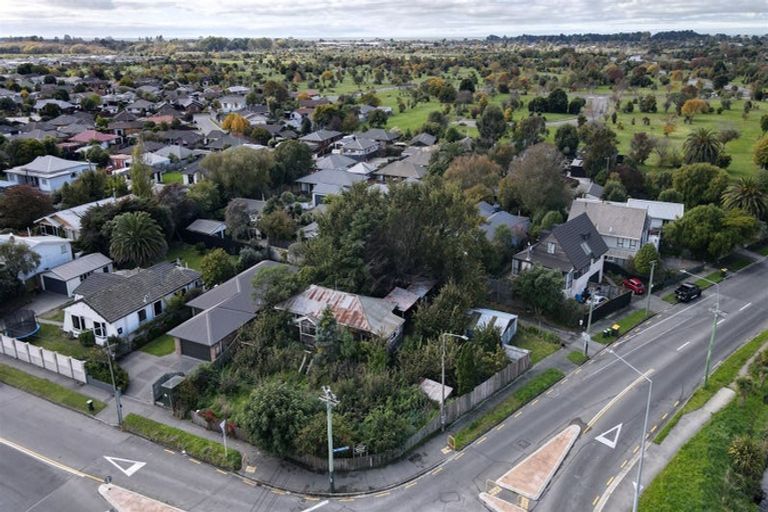 Photo of property in 4 Bassett Street, Burwood, Christchurch, 8083