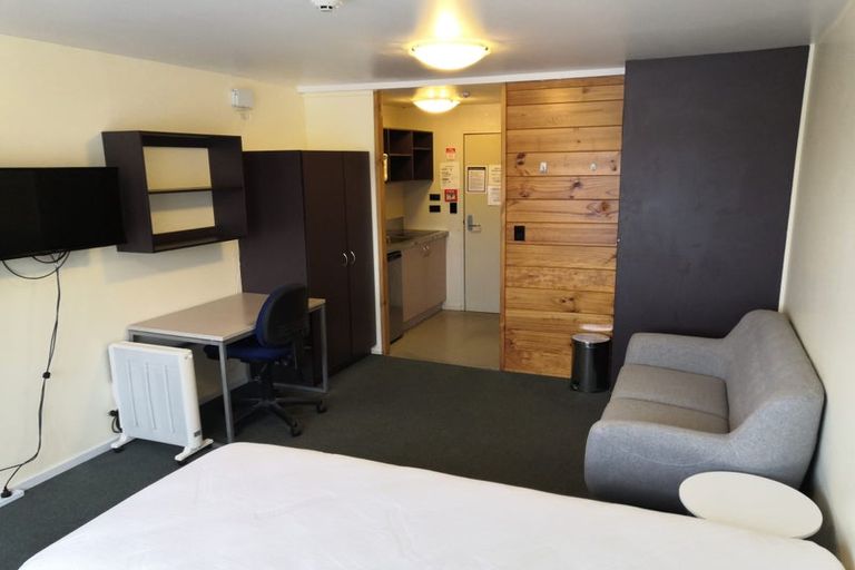 Photo of property in Martin Square Apartments, 507/20 Martin Square, Te Aro, Wellington, 6011