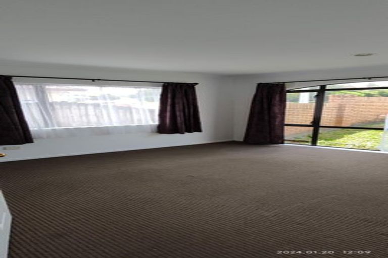 Photo of property in 728 Chapel Road, Dannemora, Auckland, 2016