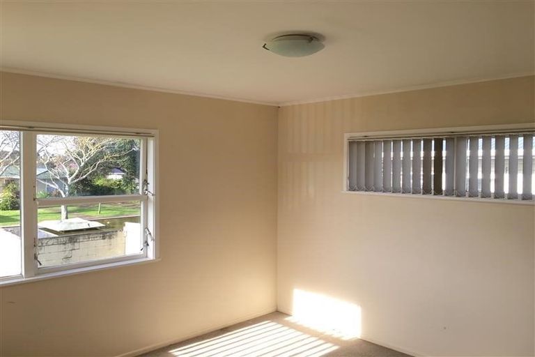 Photo of property in 17 Friesian Drive, Mangere, Auckland, 2022