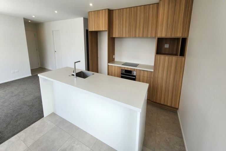 Photo of property in 12 Atea Place, Hawera, 4610