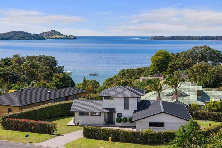 Photo of property in 226 Tanners Point Road, Tanners Point, Katikati, 3177