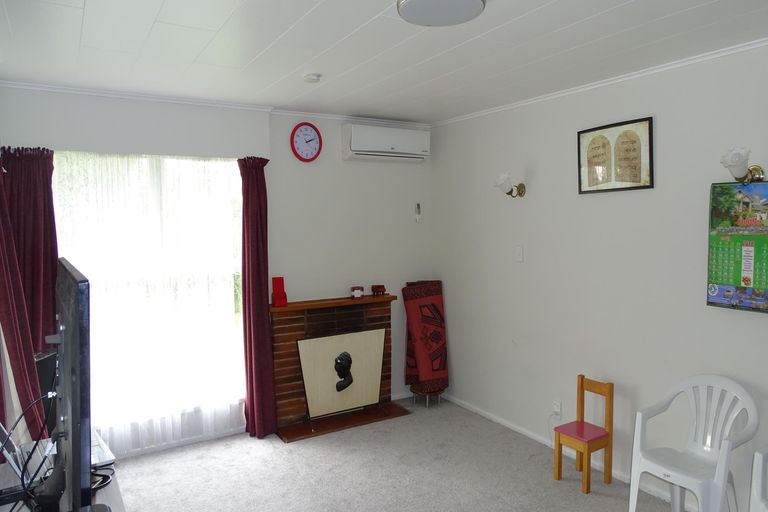 Photo of property in 245 Robertson Road, Mangere East, Auckland, 2024