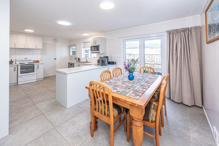 Photo of property in 19 Exeter Crescent, Springvale, Whanganui, 4501
