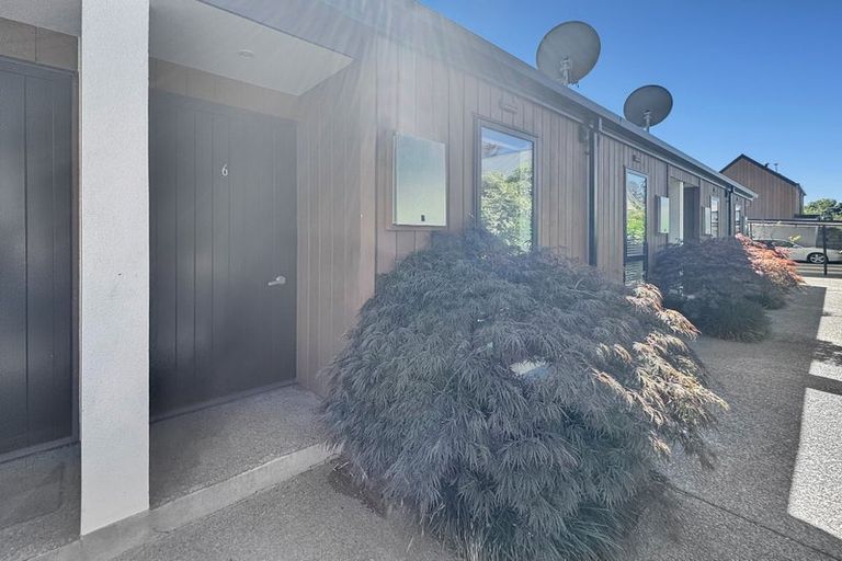 Photo of property in 6/90 Edgeware Road, St Albans, Christchurch, 8014