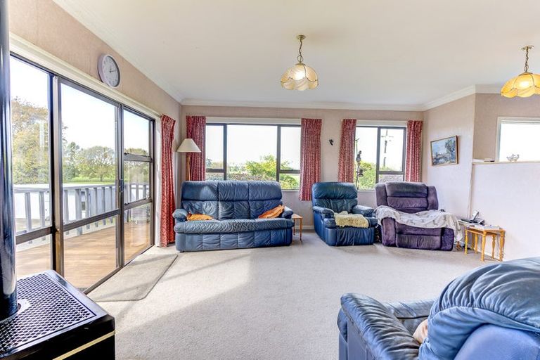 Photo of property in 294 Tuhikaramea Road, Temple View, Hamilton, 3290
