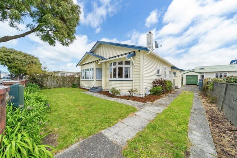 Photo of property in 43 Cuba Street, Petone, Lower Hutt, 5012