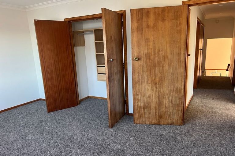 Photo of property in 35 Sunnyside Crescent, Papatoetoe, Auckland, 2025