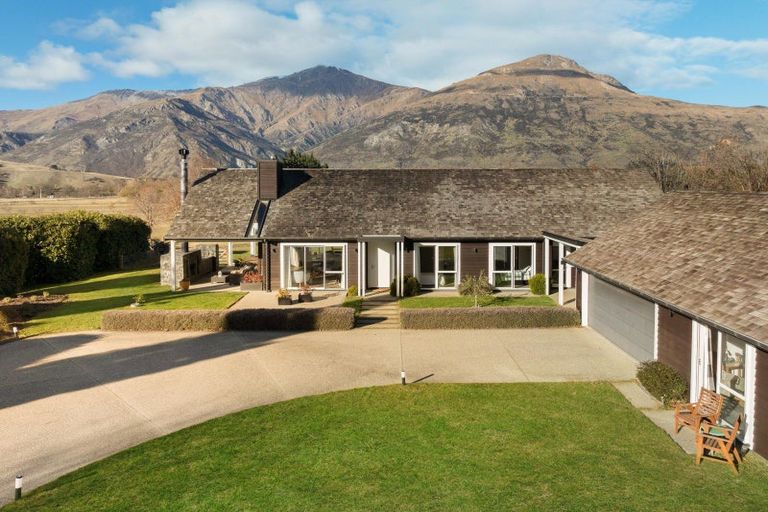 Photo of property in 24 Marshall Avenue, Lake Hayes, Queenstown, 9371