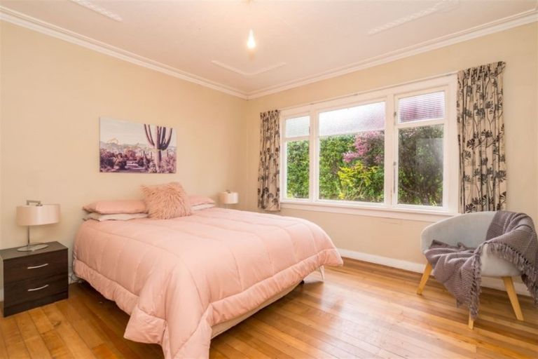 Photo of property in 5 Gorman Street, Macandrew Bay, Dunedin, 9014