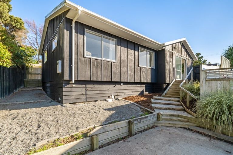 Photo of property in 115a Dimock Street, Titahi Bay, Porirua, 5022