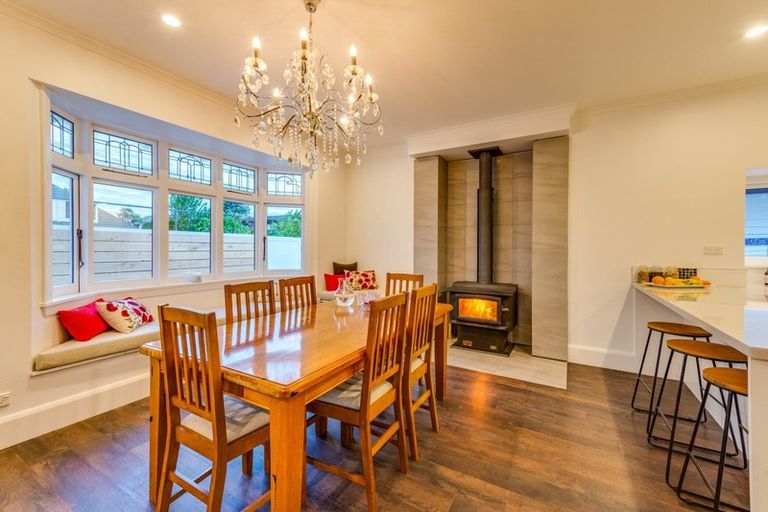 Photo of property in 47 Bryndwr Road, Fendalton, Christchurch, 8052