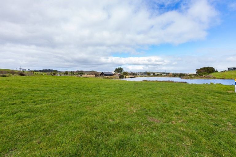 Photo of property in 17 Robert Hastie Drive, Mangawhai, 0573