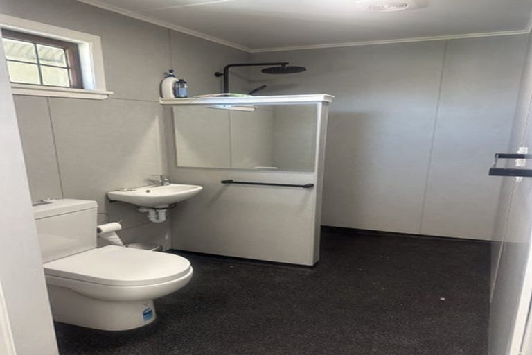 Photo of property in 12 Pine Street, Mangapapa, Gisborne, 4010