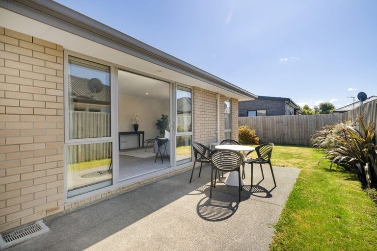 Photo of property in 17 Booth Way, Belfast, Christchurch, 8051