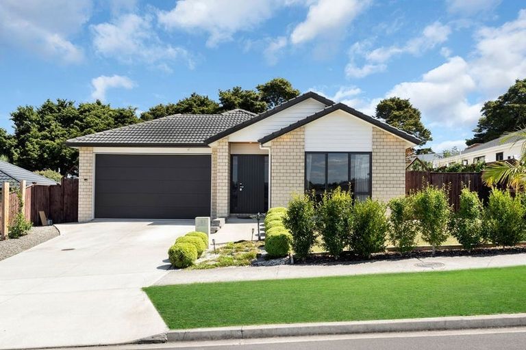 Photo of property in 109 Hillpark Drive, Pokeno, 2402