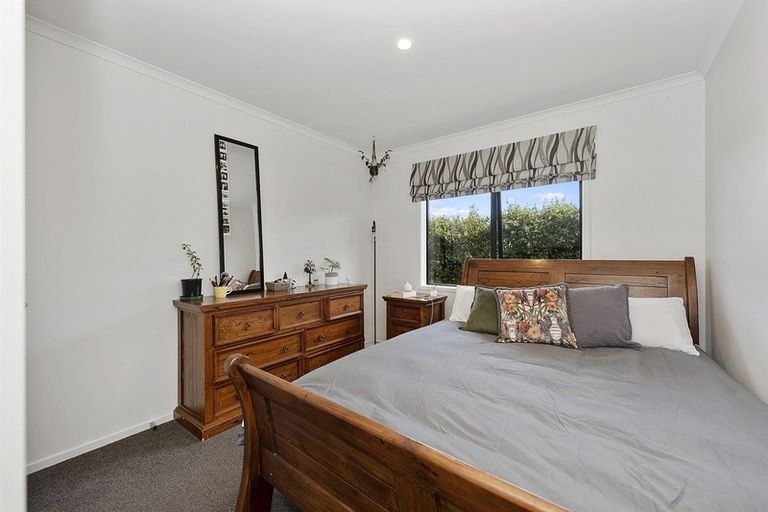 Photo of property in 6 Teaview Court, Huntington, Hamilton, 3210