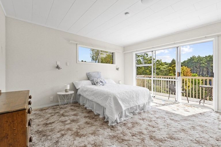 Photo of property in 24 Aberdeen Road, Campbells Bay, Auckland, 0620