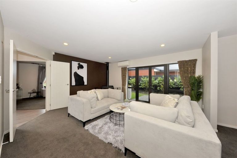 Photo of property in 57 Glasnevin Drive, Casebrook, Christchurch, 8051