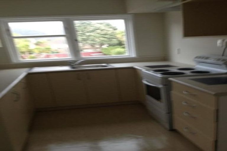 Photo of property in 8-10 Farmer Crescent, Taita, Lower Hutt, 5011