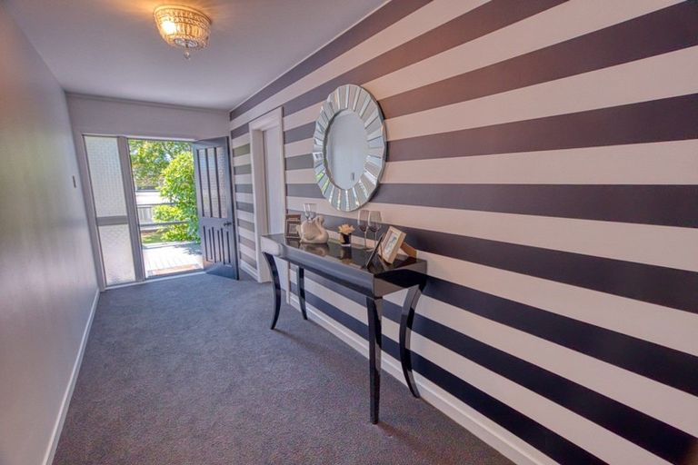 Photo of property in Sorbe't Hair, 41 High Street, Greymouth, 7805