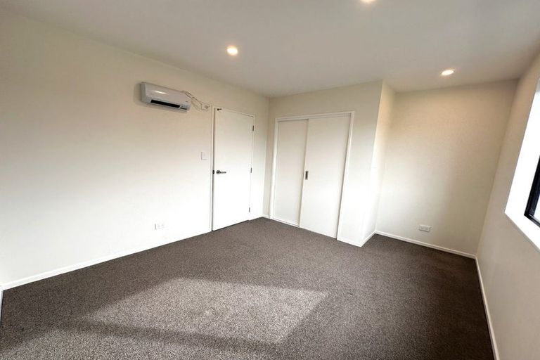 Photo of property in 11 Jabuka Street, Glen Eden, Auckland, 0602