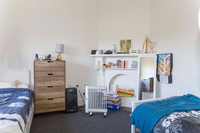 Photo of property in 66 Allardice Street, Dannevirke, 4930