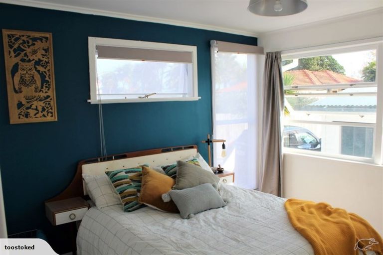 Photo of property in 80a Mcrobbie Road, Kingseat, Papakura, 2580