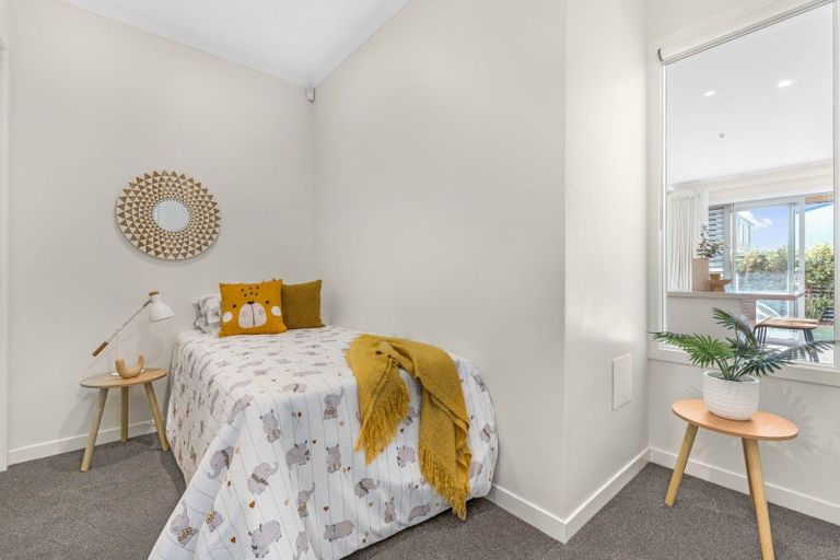 Photo of property in 9/28 Nevill Road, Hobsonville, Auckland, 0616