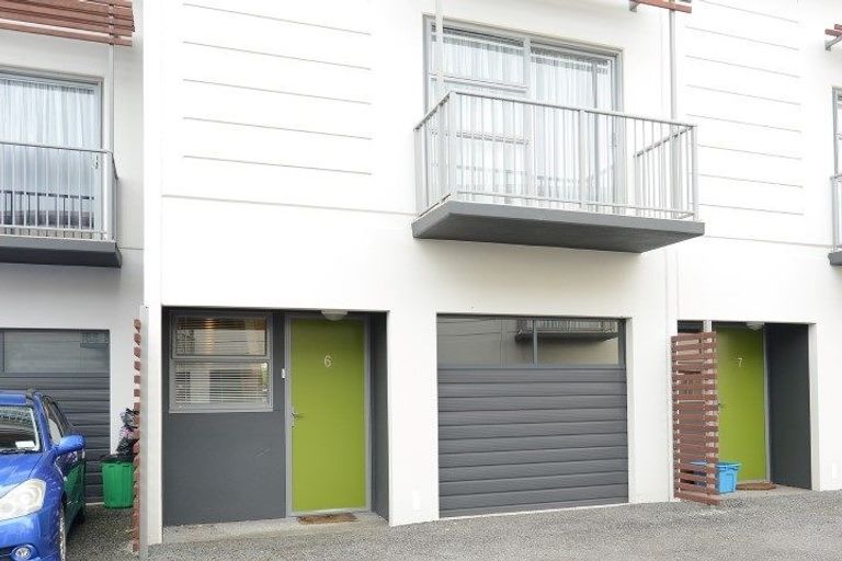 Photo of property in 6/38 Maratahu Street, Westown, New Plymouth, 4310