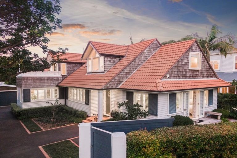 Photo of property in 34a Tainui Road, Devonport, Auckland, 0624