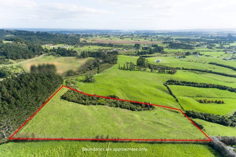 Photo of property in 157 Church Road, Ardmore, Papakura, 2582