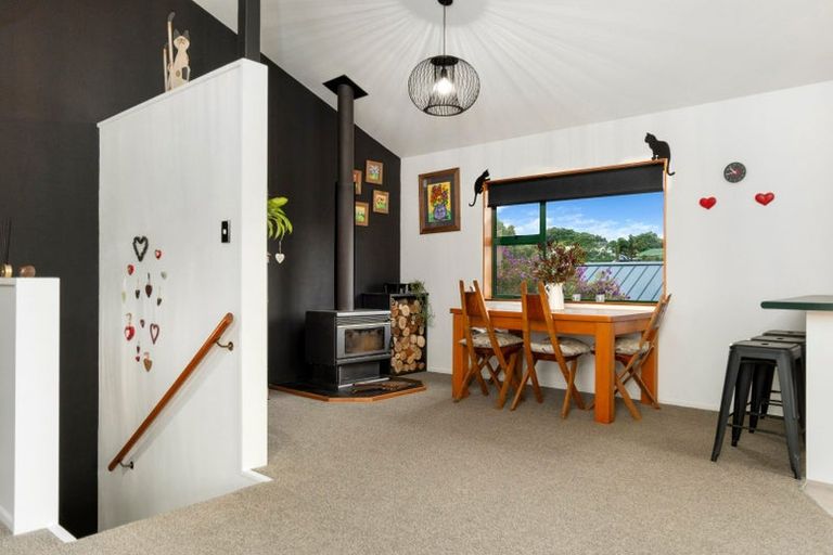 Photo of property in 17 Vanderbilt Place, Welcome Bay, Tauranga, 3112