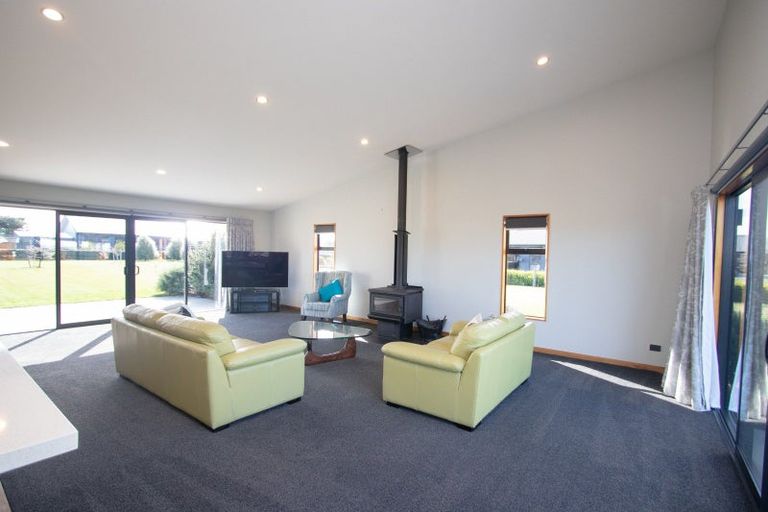 Photo of property in 142 Tarbottons Road, Tinwald, Ashburton, 7700