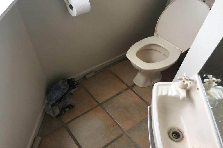 Photo of property in 29 Belmont Terrace, Milford, Auckland, 0620