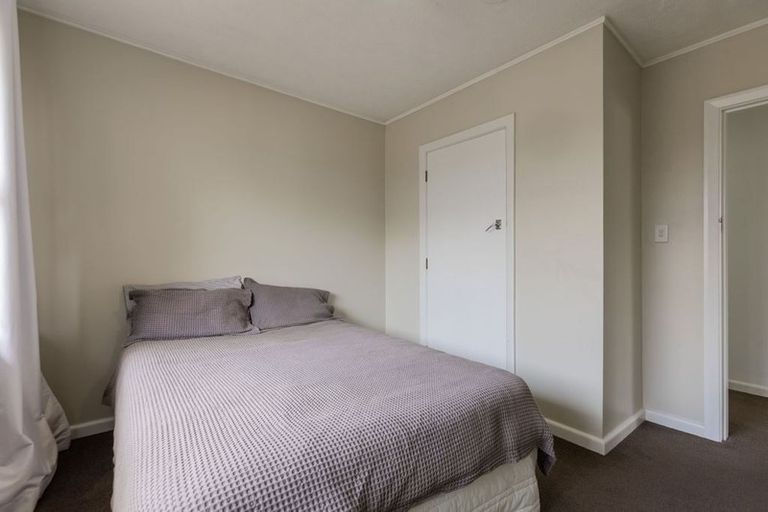 Photo of property in 308 Main North Road, Redwood, Christchurch, 8051