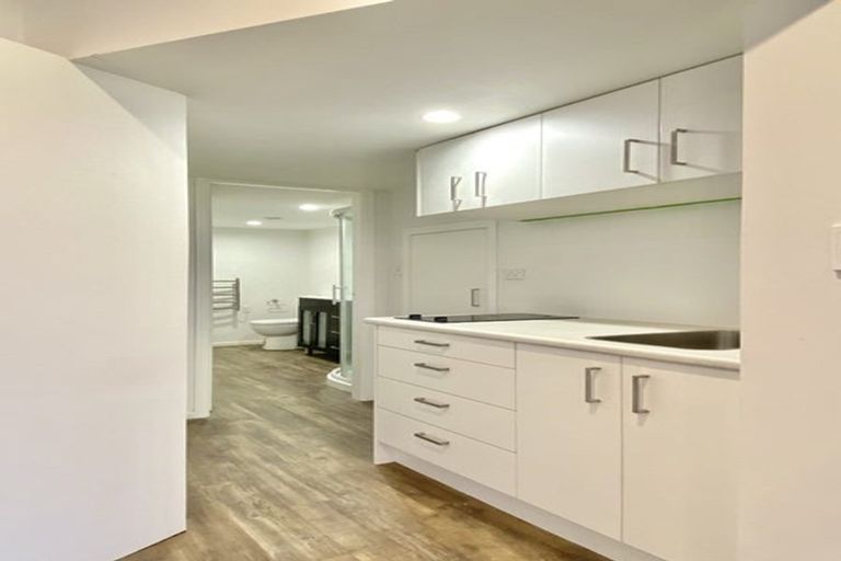 Photo of property in 5 Alleyne Court, Brown Owl, Upper Hutt, 5018