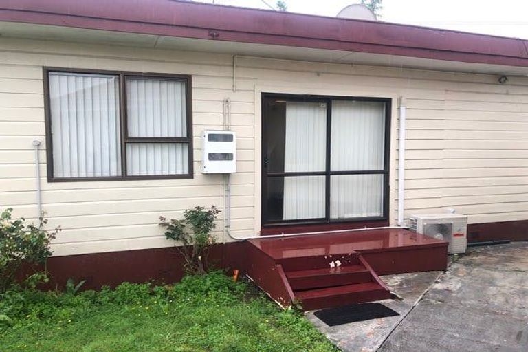 Photo of property in 27 Laxon Avenue, Otara, Auckland, 2025