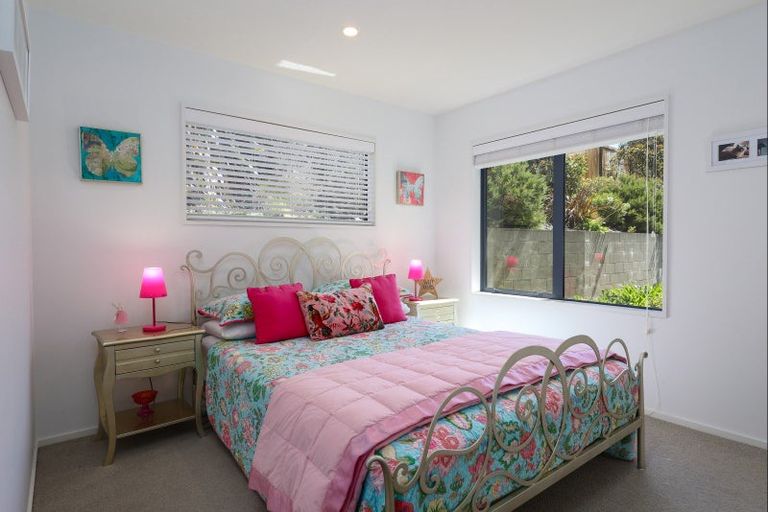 Photo of property in 1 Crown Terrace, Britannia Heights, Nelson, 7010
