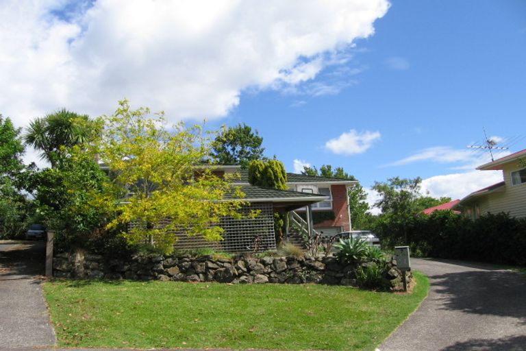 Photo of property in 9 Liddell Street, Hillcrest, Auckland, 0627