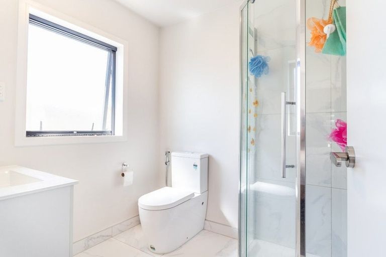 Photo of property in 17 Sapwood Crescent, Takanini, 2110