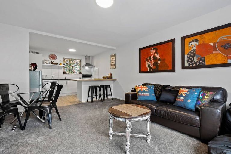 Photo of property in 3/25 Cumberland Street, Richmond, Christchurch, 8013