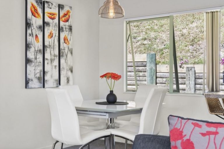 Photo of property in 13 James Cook Drive, Welcome Bay, Tauranga, 3112