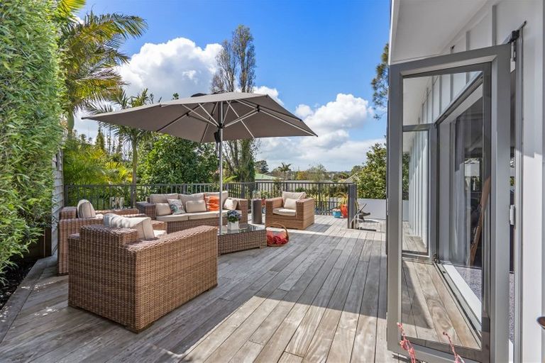 Photo of property in 49a Riverhills Avenue, Pakuranga Heights, Auckland, 2010