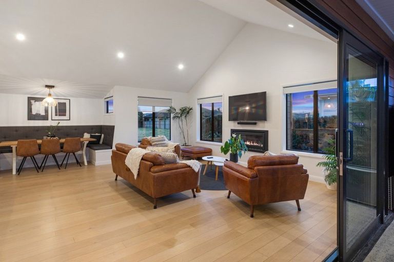 Photo of property in 36 Santa Cruz Drive, Papamoa Beach, Papamoa, 3118