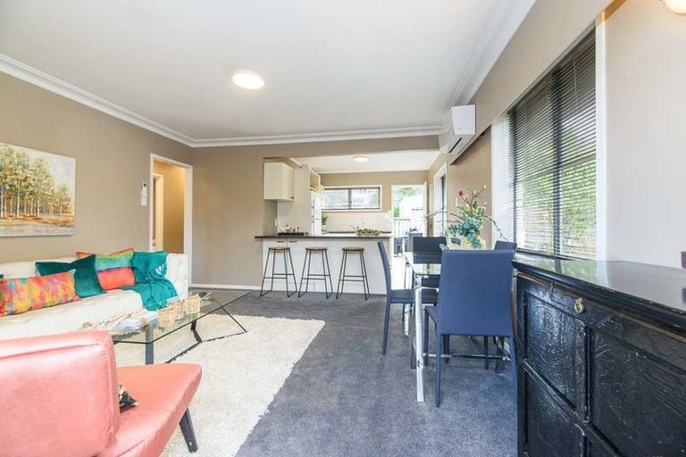 Photo of property in 1/123 Hutchinsons Road, Bucklands Beach, Auckland, 2014